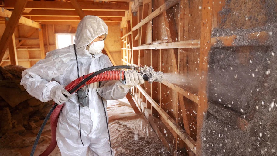 5 Things to Know About Blown In Fiberglass Insulation